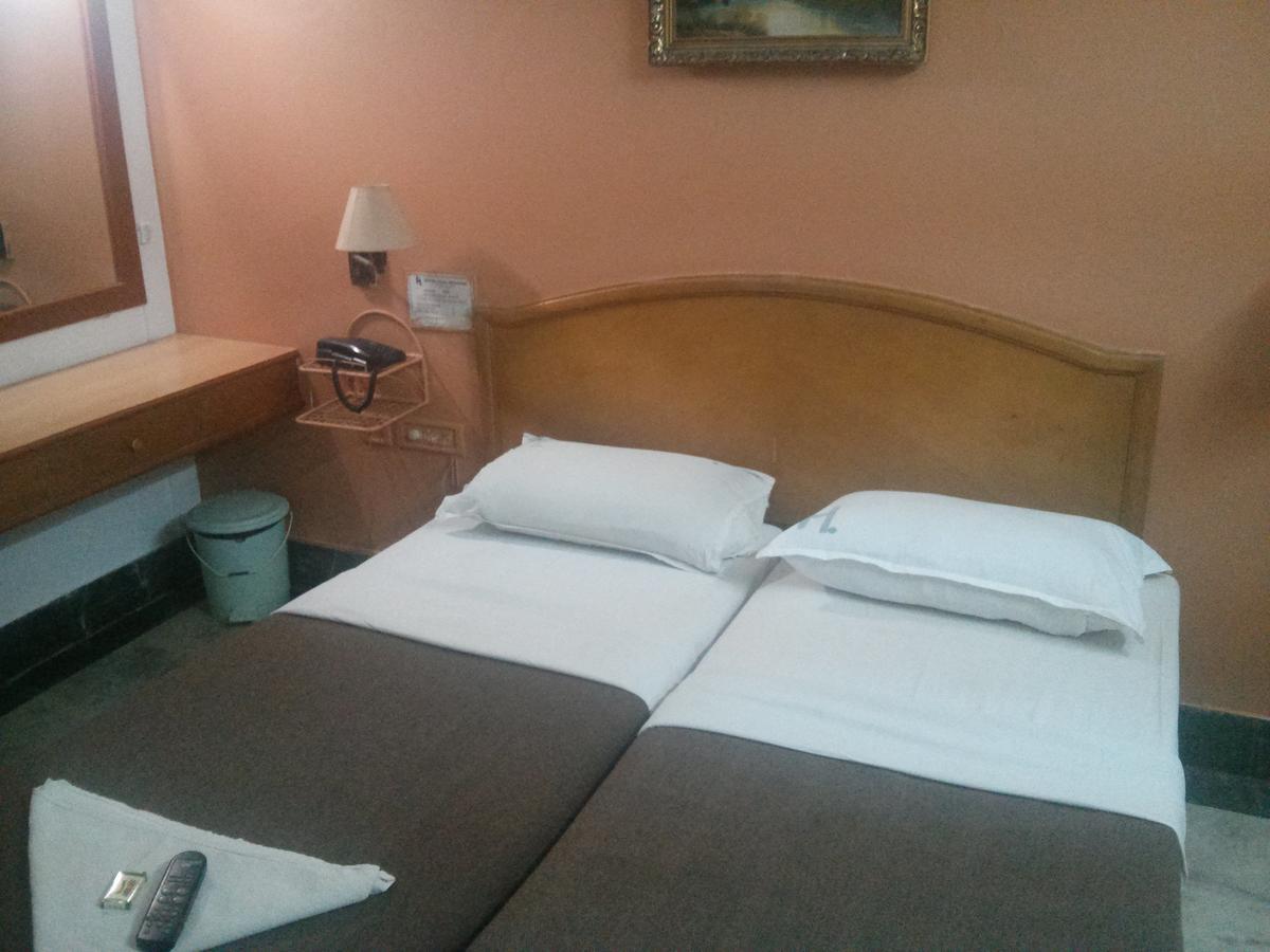 Oyo 5377 Hotel Raaj Bhaavan Chennai Eksteriør billede