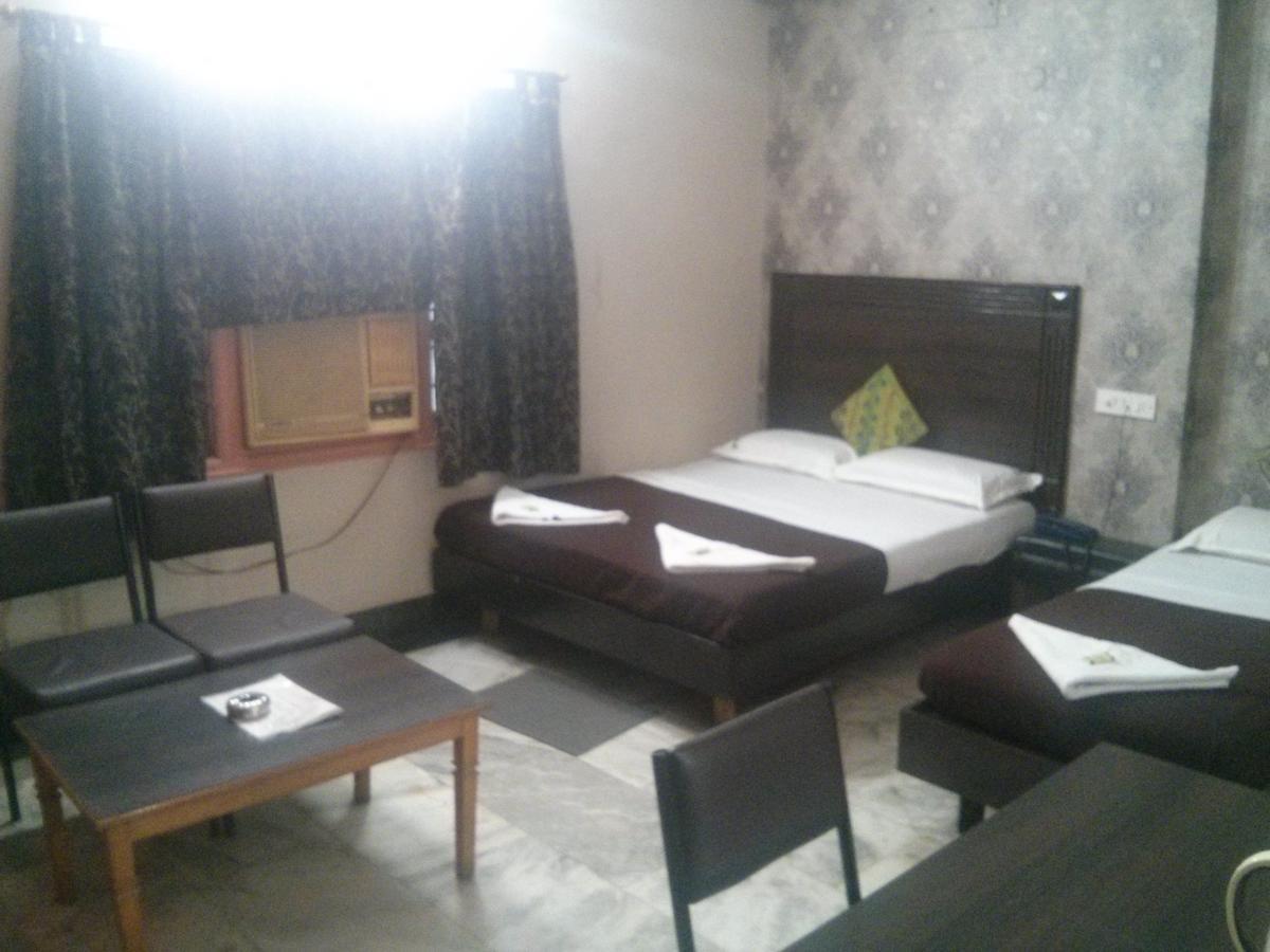 Oyo 5377 Hotel Raaj Bhaavan Chennai Eksteriør billede