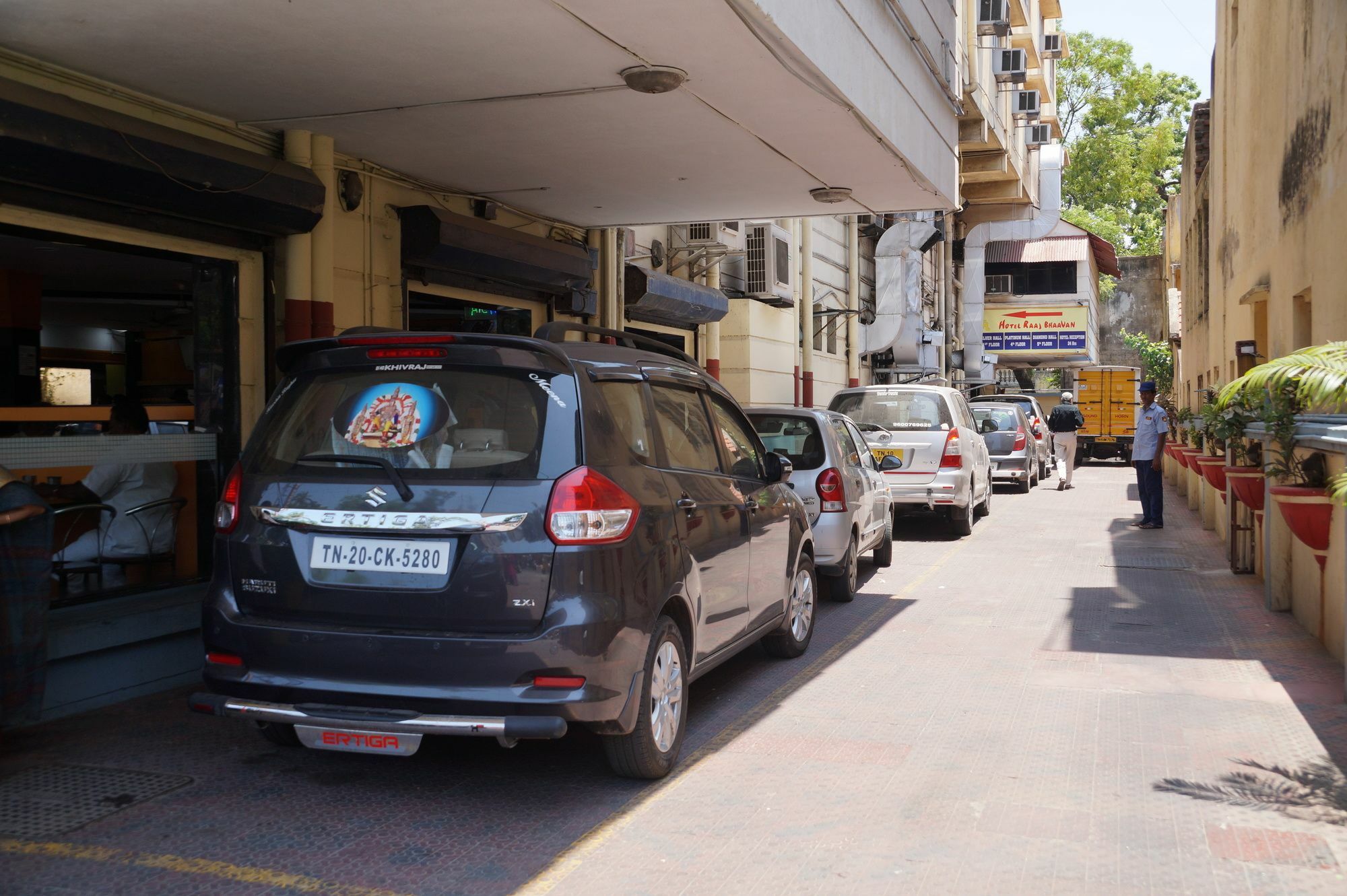 Oyo 5377 Hotel Raaj Bhaavan Chennai Eksteriør billede